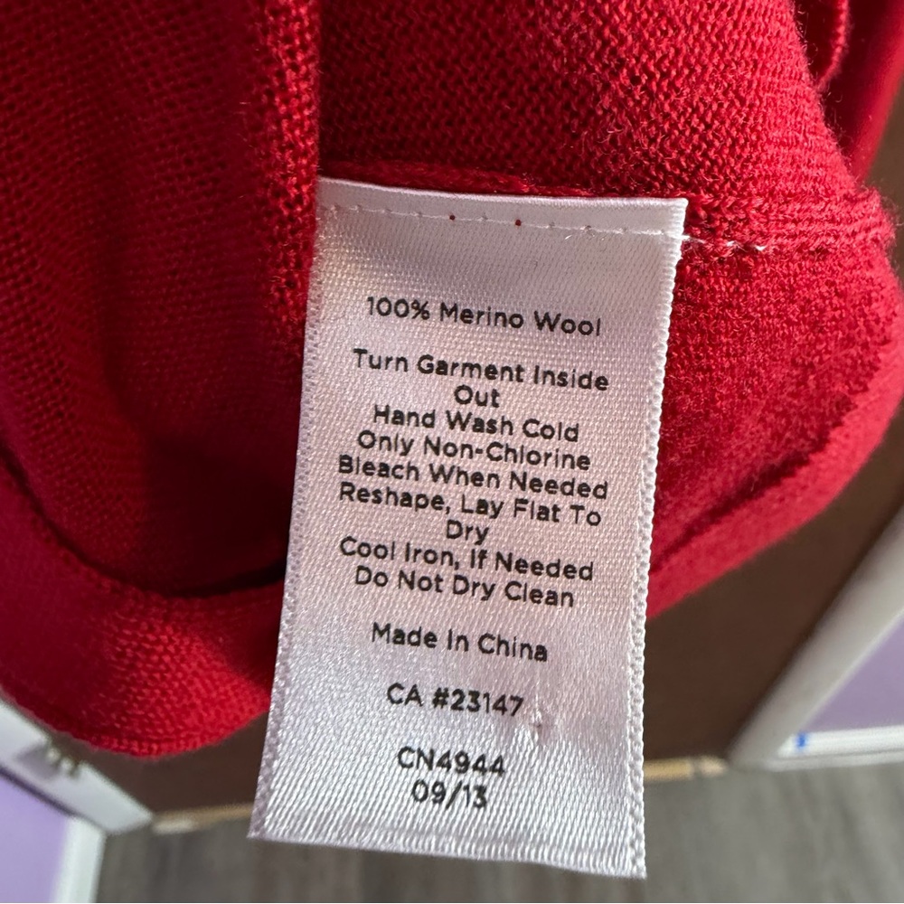 Talbots Red Merino Wool Cardigan with Decorative Buttons Small Petite - Picture 8 of 9